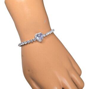 Women's Silver Plated Rhinestone Heart Adjustable Bracelet NWOT